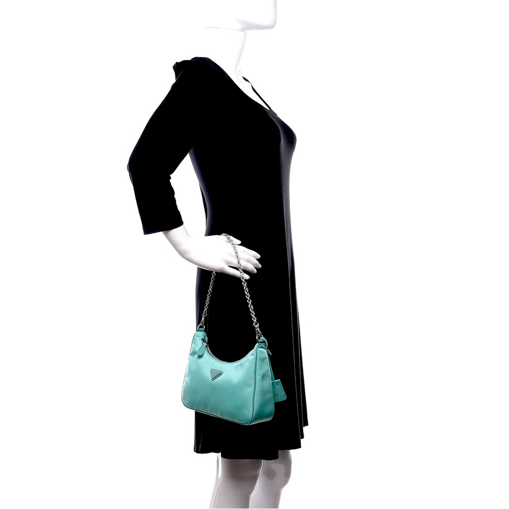 Rare & Authentic Prada Re-Edition 2005 Nylon Bag in Jade Green Like Tiffany Blue - Picture 13 of 16